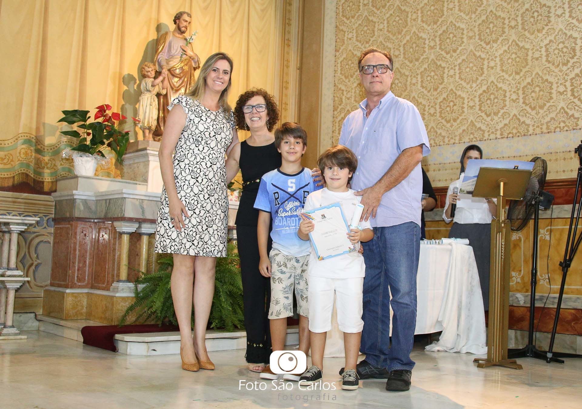 Foto SOLENIDADE DE ENCERRAMENTO COLÉGIO SÃO CARLOS - PARTE 3 Foto SOLENIDADE DE ENCERRAMENTO COLÉGIO SÃO CARLOS - PARTE 3 - Imagem 4
