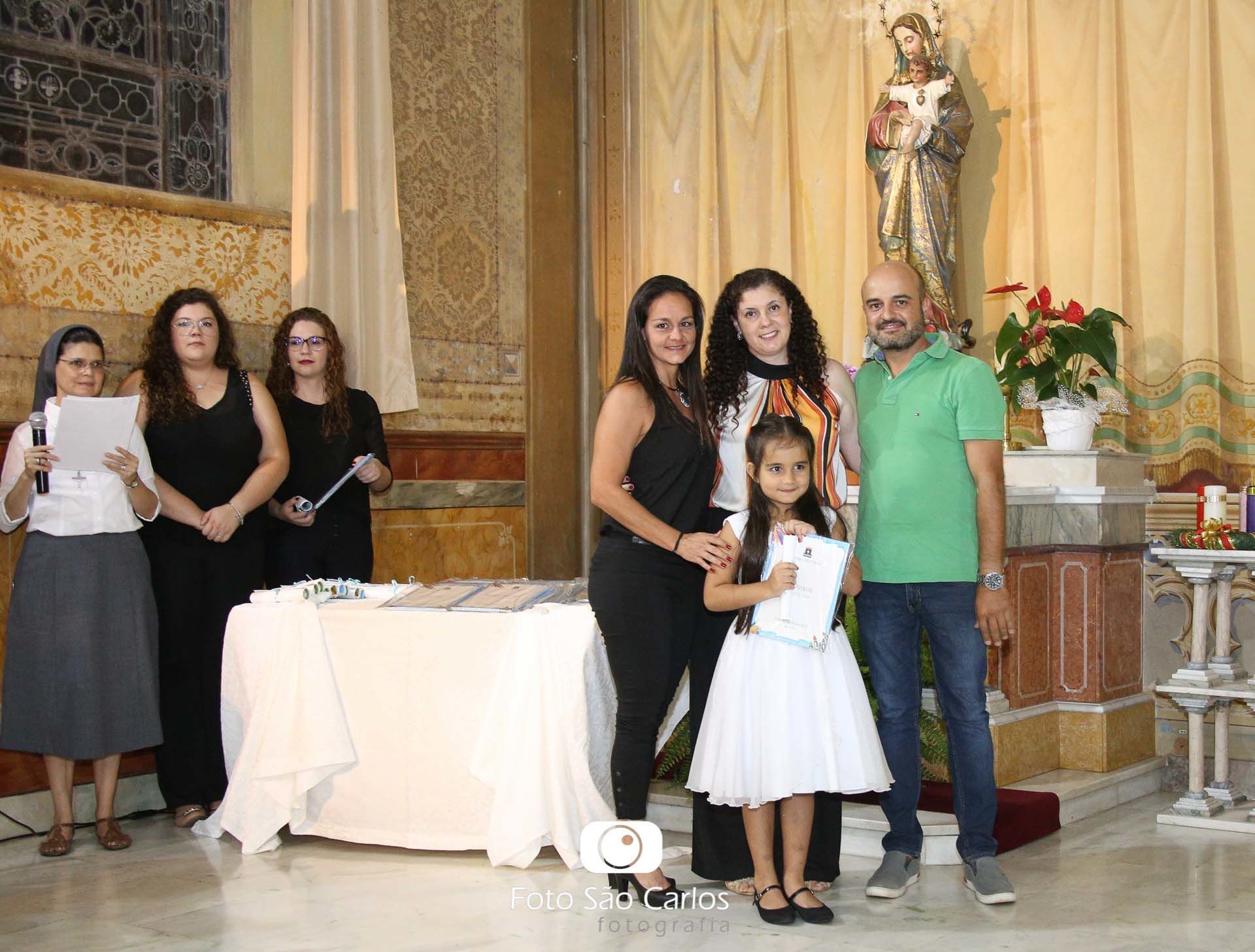 Foto SOLENIDADE DE ENCERRAMENTO COLÉGIO SÃO CARLOS - PARTE 3 Foto SOLENIDADE DE ENCERRAMENTO COLÉGIO SÃO CARLOS - PARTE 3 - Imagem 17