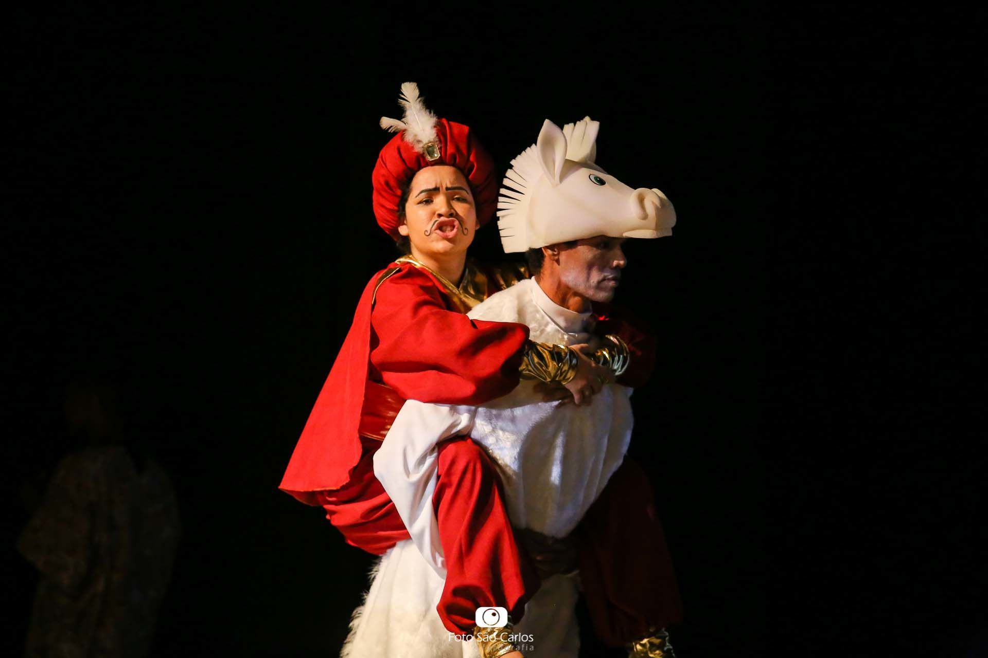 Foto BALLET DO COLÉGIO SÃO CARLOS - ALADDIN - PARTE 1 DE 3 Foto BALLET DO COLÉGIO SÃO CARLOS - ALADDIN - PARTE 1 DE 3 - Imagem 4