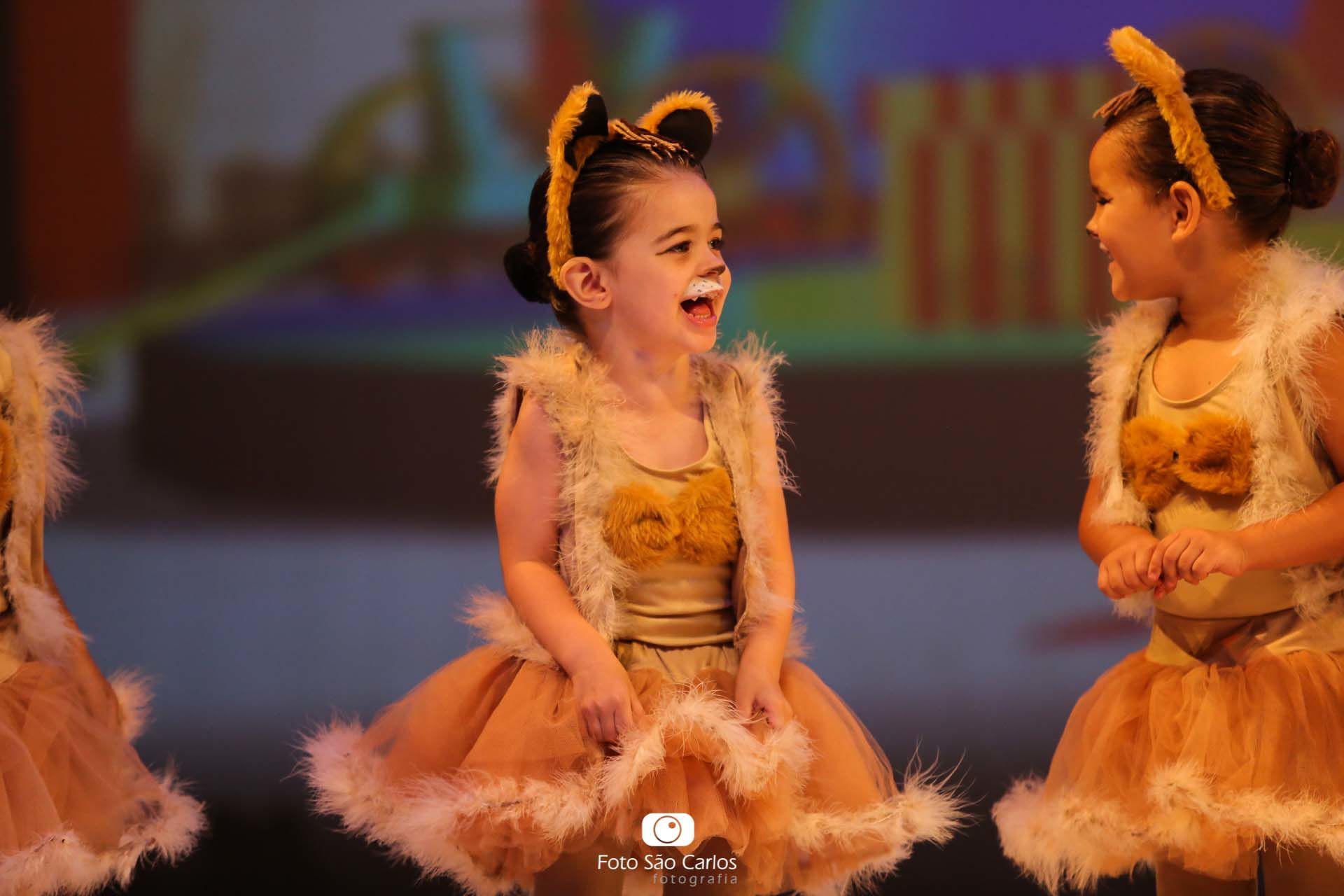 Foto BALLET COLÉGIO CECILIA MEIRELES 2018 - ESPETÁCULO CIRCO - PARTE 1 Foto BALLET COLÉGIO CECILIA MEIRELES 2018 - ESPETÁCULO CIRCO - PARTE 1 - Imagem 7