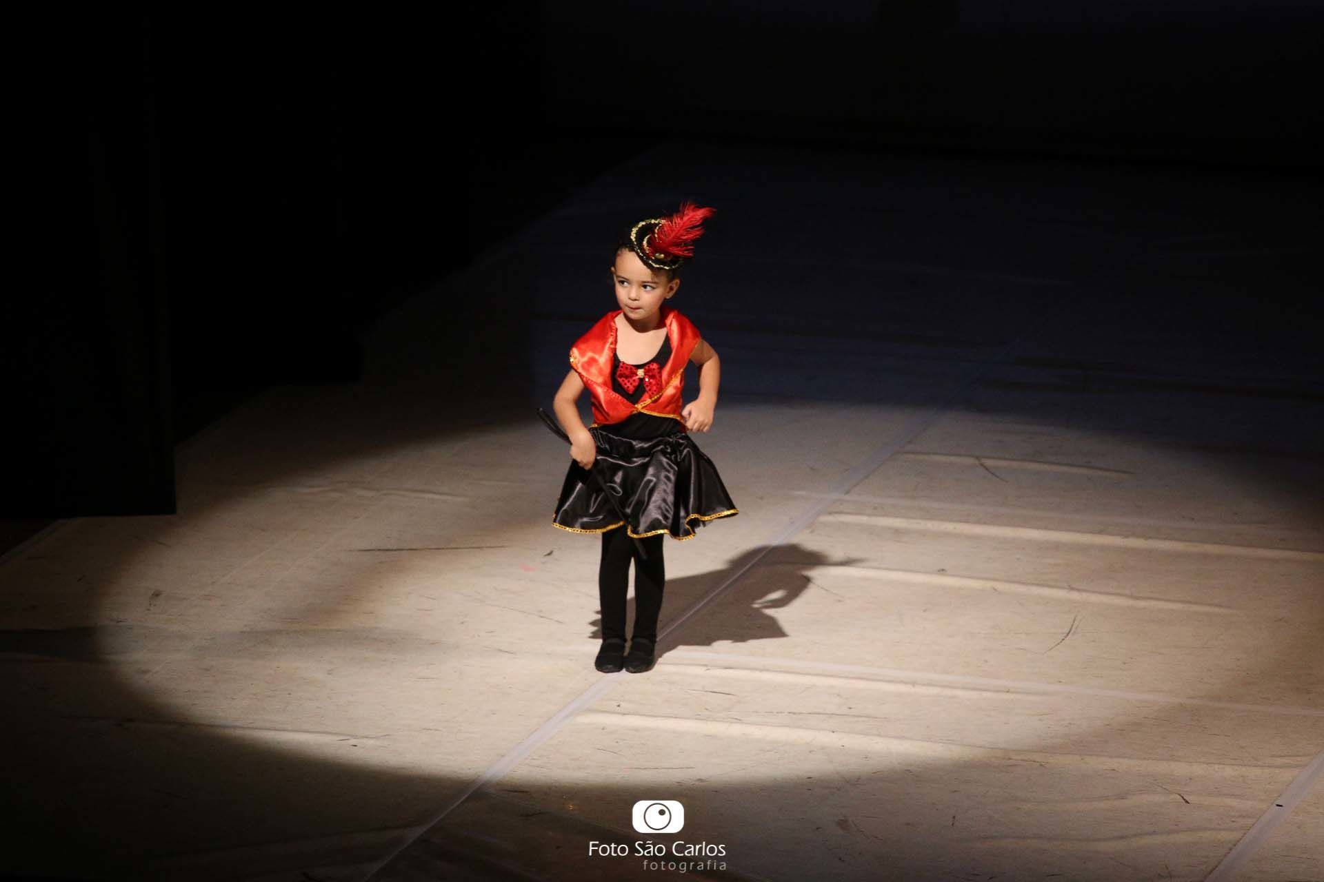 Foto BALLET COLÉGIO CECILIA MEIRELES 2018 - ESPETÁCULO CIRCO - PARTE 1 Foto BALLET COLÉGIO CECILIA MEIRELES 2018 - ESPETÁCULO CIRCO - PARTE 1 - Imagem 1