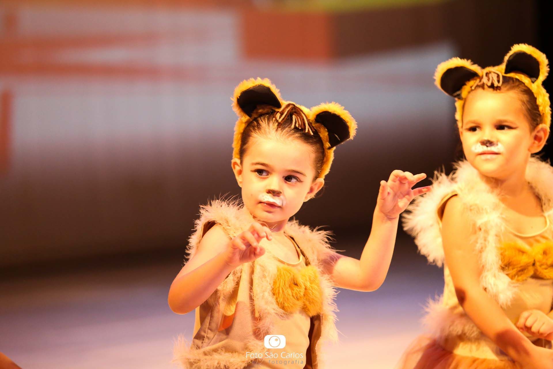 Foto BALLET COLÉGIO CECILIA MEIRELES 2018 - ESPETÁCULO CIRCO - PARTE 1 Foto BALLET COLÉGIO CECILIA MEIRELES 2018 - ESPETÁCULO CIRCO - PARTE 1 - Imagem 6