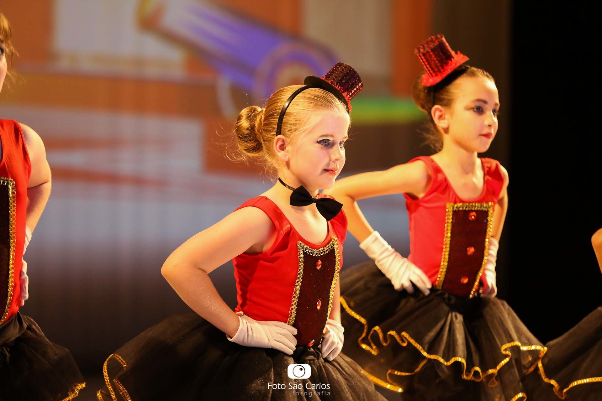 Foto BALLET COLÉGIO CECILIA MEIRELES 2018 - ESPETÁCULO CIRCO - PARTE 3 Foto BALLET COLÉGIO CECILIA MEIRELES 2018 - ESPETÁCULO CIRCO - PARTE 3 - Imagem 6