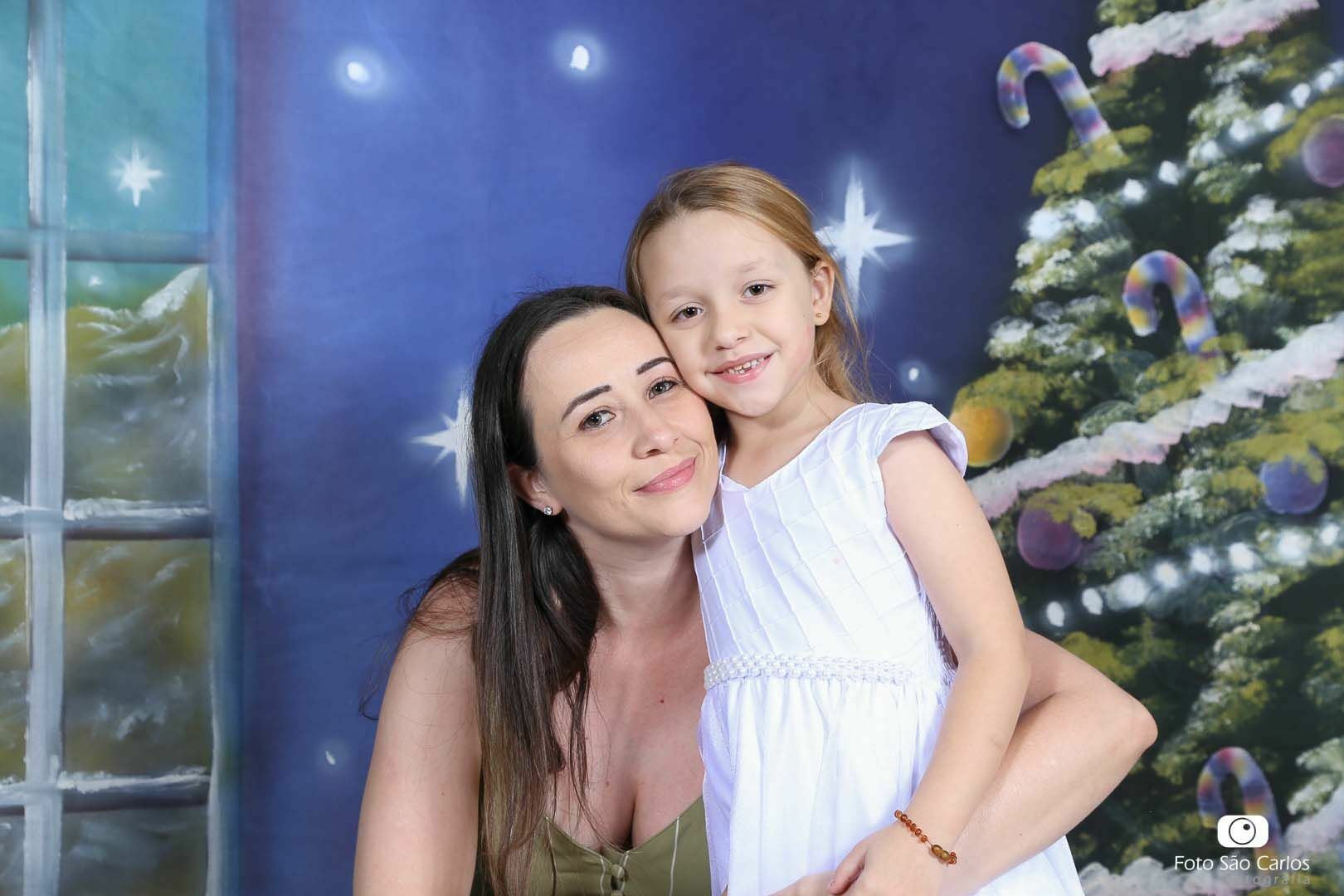 Foto HOMENAGEM AS MÃES DOS FORMANDOS DA EDUCAÇÃO INFANTIL COLÉGIO SÃO CARLOS 2021 Foto HOMENAGEM AS MÃES DOS FORMANDOS DA EDUCAÇÃO INFANTIL COLÉGIO SÃO CARLOS 2021 - Imagem 18