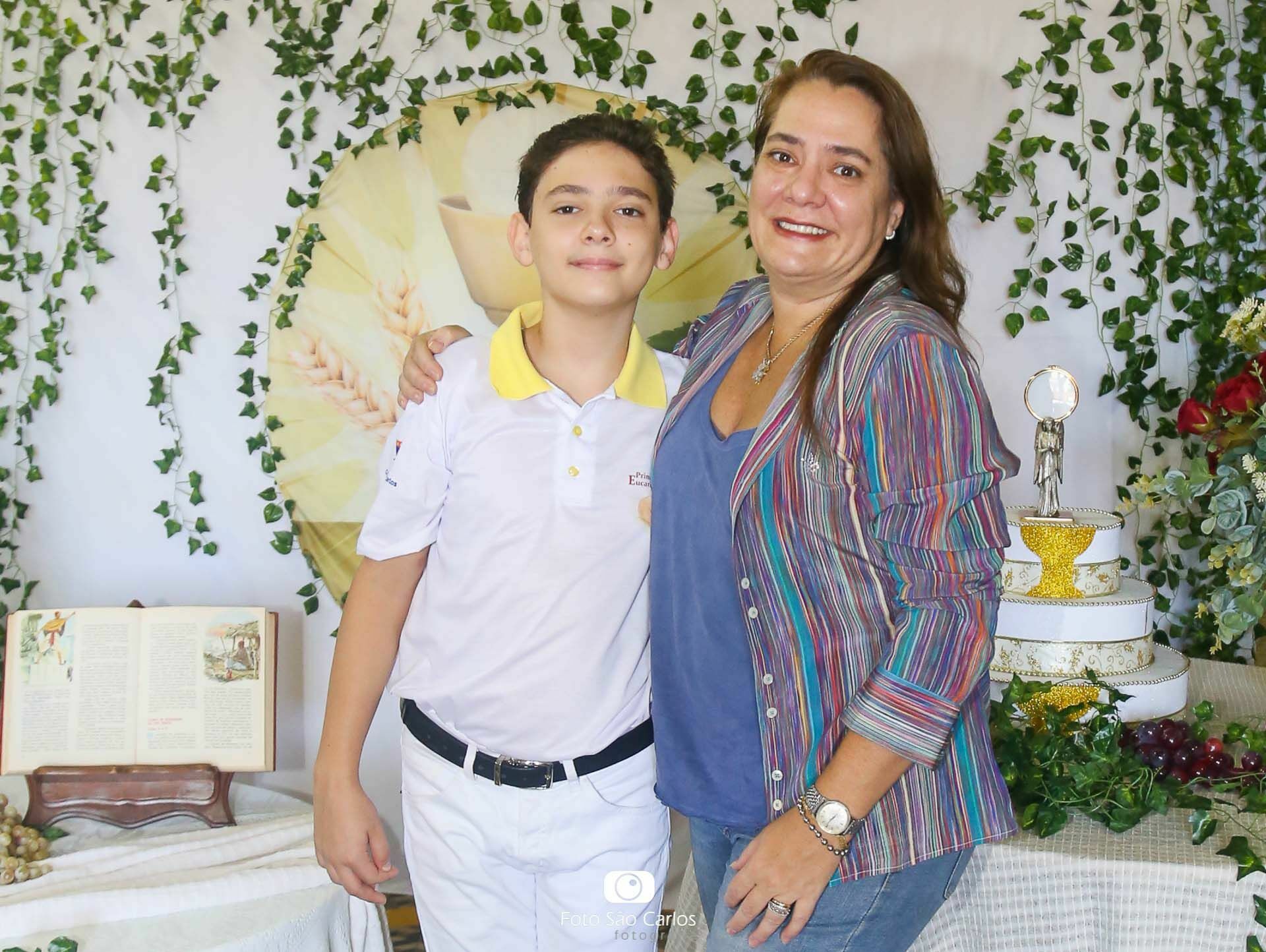 Foto HOMENAGEM AS MÃES DOS CATEQUIZANDOS DO COLÉGIO SÃO CARLOS 2021 Foto HOMENAGEM AS MÃES DOS CATEQUIZANDOS DO COLÉGIO SÃO CARLOS 2021 - Imagem 7