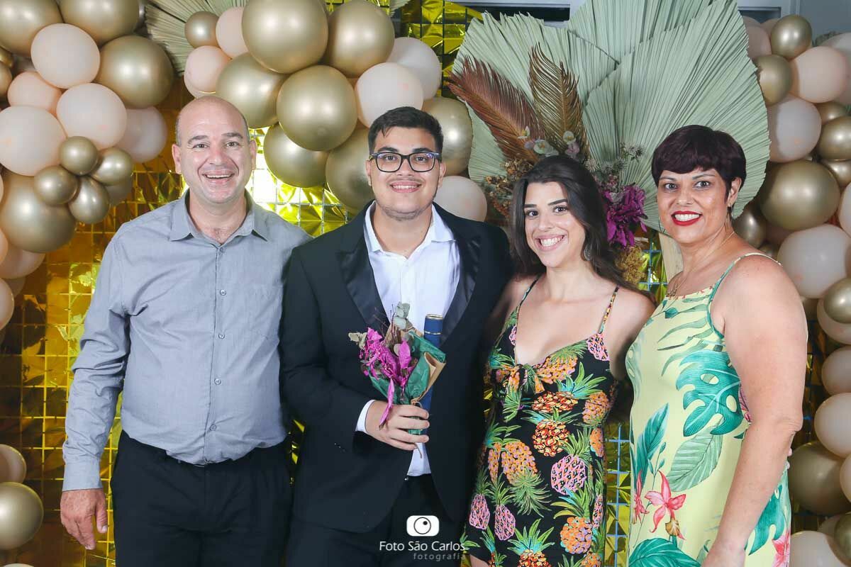 Foto HOMENAGEM AS MÃES DOS FORMANDOS LA SALLE 2021 DO 9º ANO EF E 3º EM - parte 2 Foto HOMENAGEM AS MÃES DOS FORMANDOS LA SALLE 2021 DO 9º ANO EF E 3º EM - parte 2 - Imagem 19