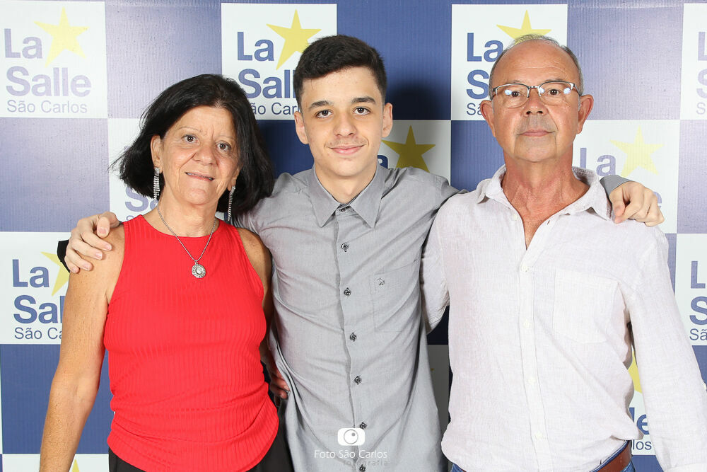 Foto HOMENAGEM AS MÃES DOS FORMANDOS LA SALLE 2021 DO 9º ANO EF E 3º EM - parte 2 Foto HOMENAGEM AS MÃES DOS FORMANDOS LA SALLE 2021 DO 9º ANO EF E 3º EM - parte 2 - Imagem 27