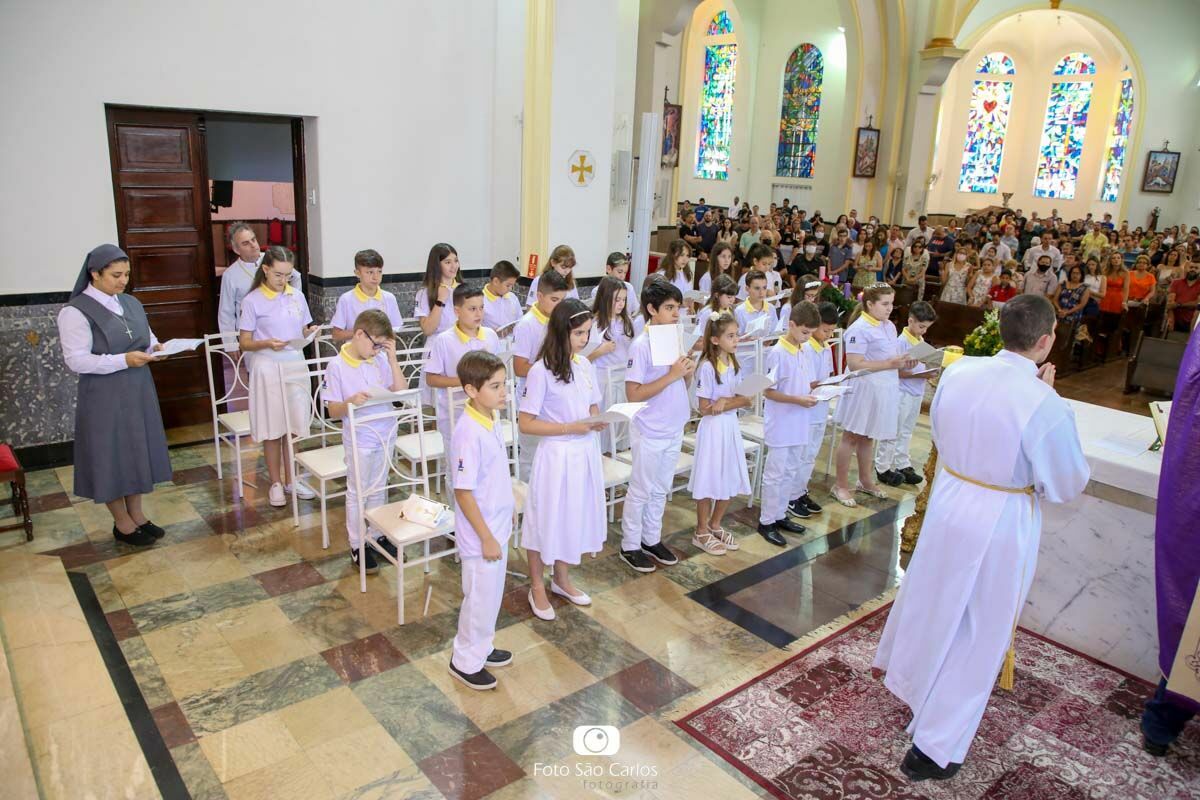 Foto EUCARISTIA COLÉGIO SÃO CARLOS 2022 Foto EUCARISTIA COLÉGIO SÃO CARLOS 2022 - Imagem 24