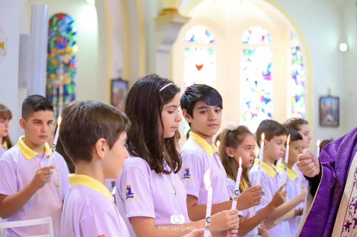 Foto EUCARISTIA COLÉGIO SÃO CARLOS 2022 Foto EUCARISTIA COLÉGIO SÃO CARLOS 2022 - Imagem 11